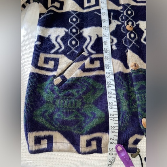 Unisex Vintage loose fit buttoned Cardigan Nordic winter themed size Large or XL - Picture 8 of 11